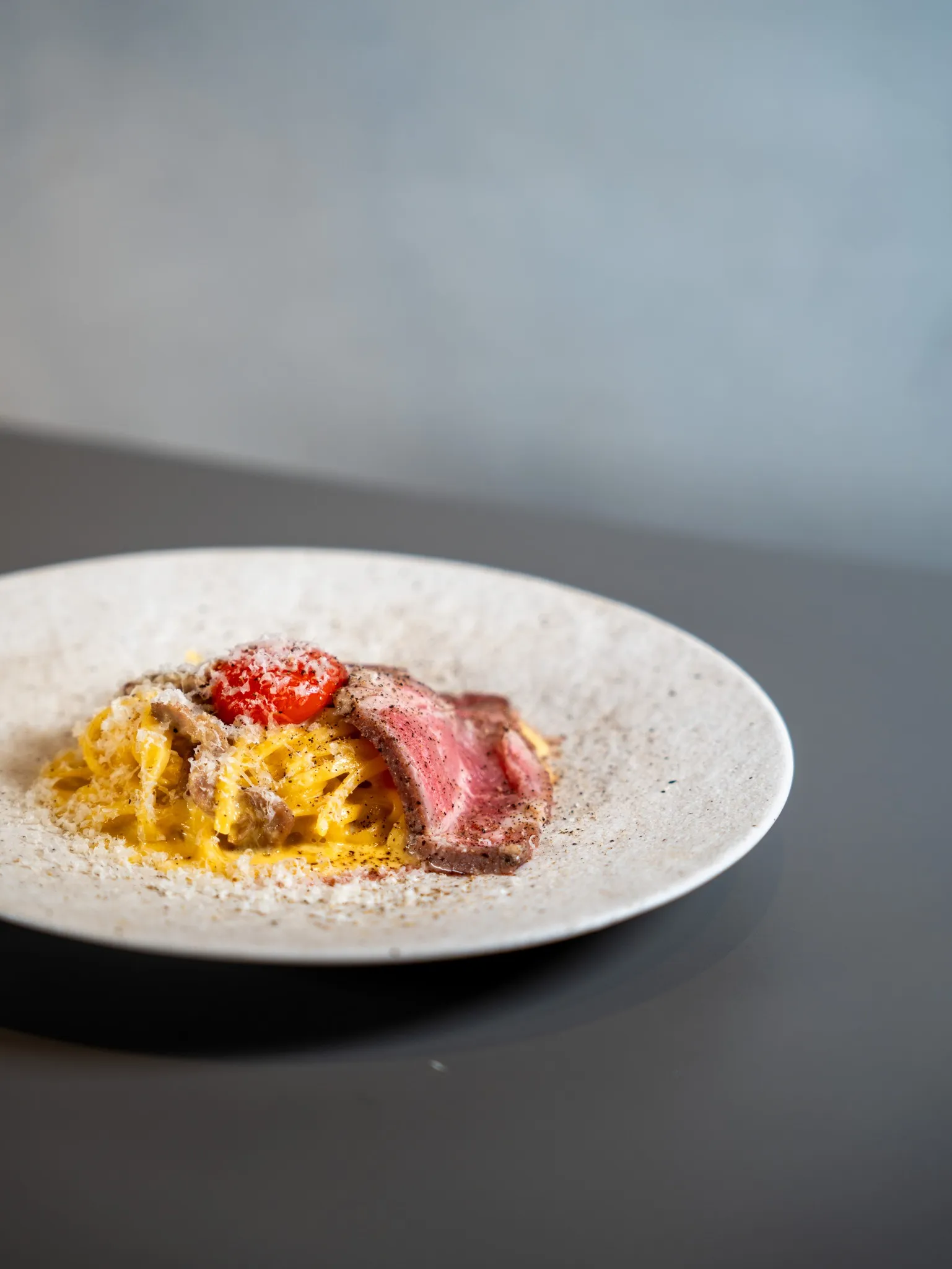 「あ、ここ好きかも」って思える、ちょうどいい夜の居場所。