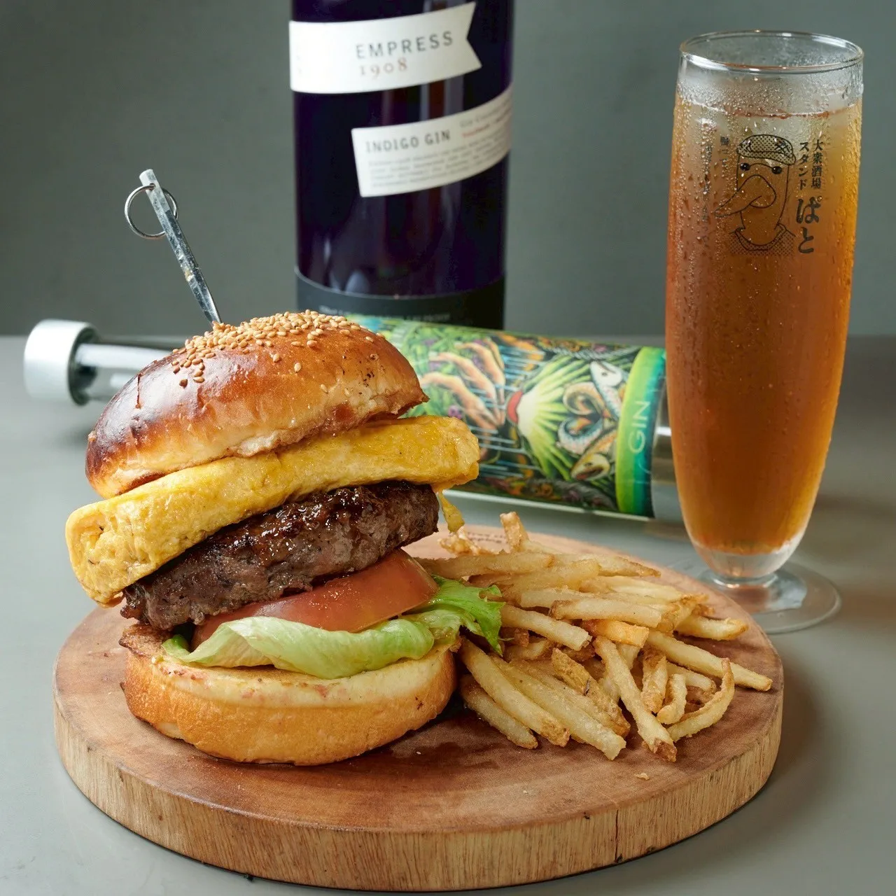 「あ、ここ好きかも」って思える、ちょうどいい夜の居場所。